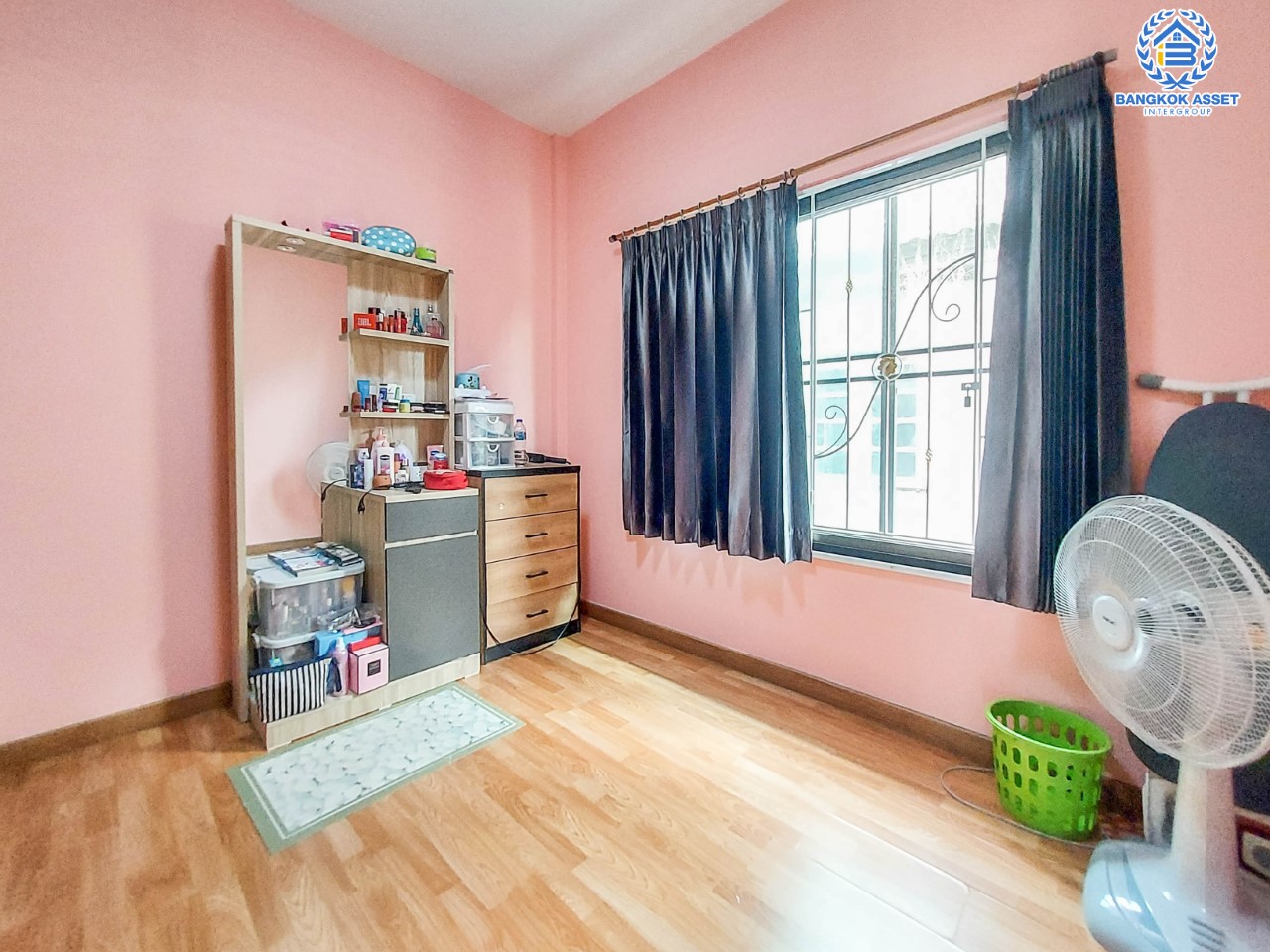 *****ทาวน์เฮ้าส์มือสอง ย่านนนทบุรี ม.เปี่ยมสุข รัตนาธิเบศร์-บางพลู2 เนื้อที่มากถึง 18.7 ตร.ว. ฟังก์ชัน 3 ห้องนอน 2 ห้องน้ำ 1 ที่จอดรถ แถมฟรี! เครื่องปรับอากาศ 3 เครื่อง, เครื่องทำน้ำอุ่น 1 เครื่อง, เครื่องดูดควัน 1 เครื่อง บนทำเลเยี่ยม ใกล้เซ็นทรัลเวสต์เกต และรถไฟฟ้าสายสีม่วง "สถานีบางพลู"